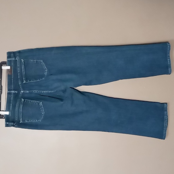 Lee Relaxed Straight Leg Jeans Size 16 Medium - Picture 2 of 6